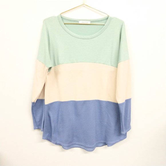 Pop Kiss Sweaters - Pop Kiss Color Block Long Sleeve Sweater - Size M